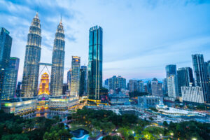 Read more about the article Malaysia Unveiled: Navigating the Intersection of Urban Glamour and Coastal Serenity