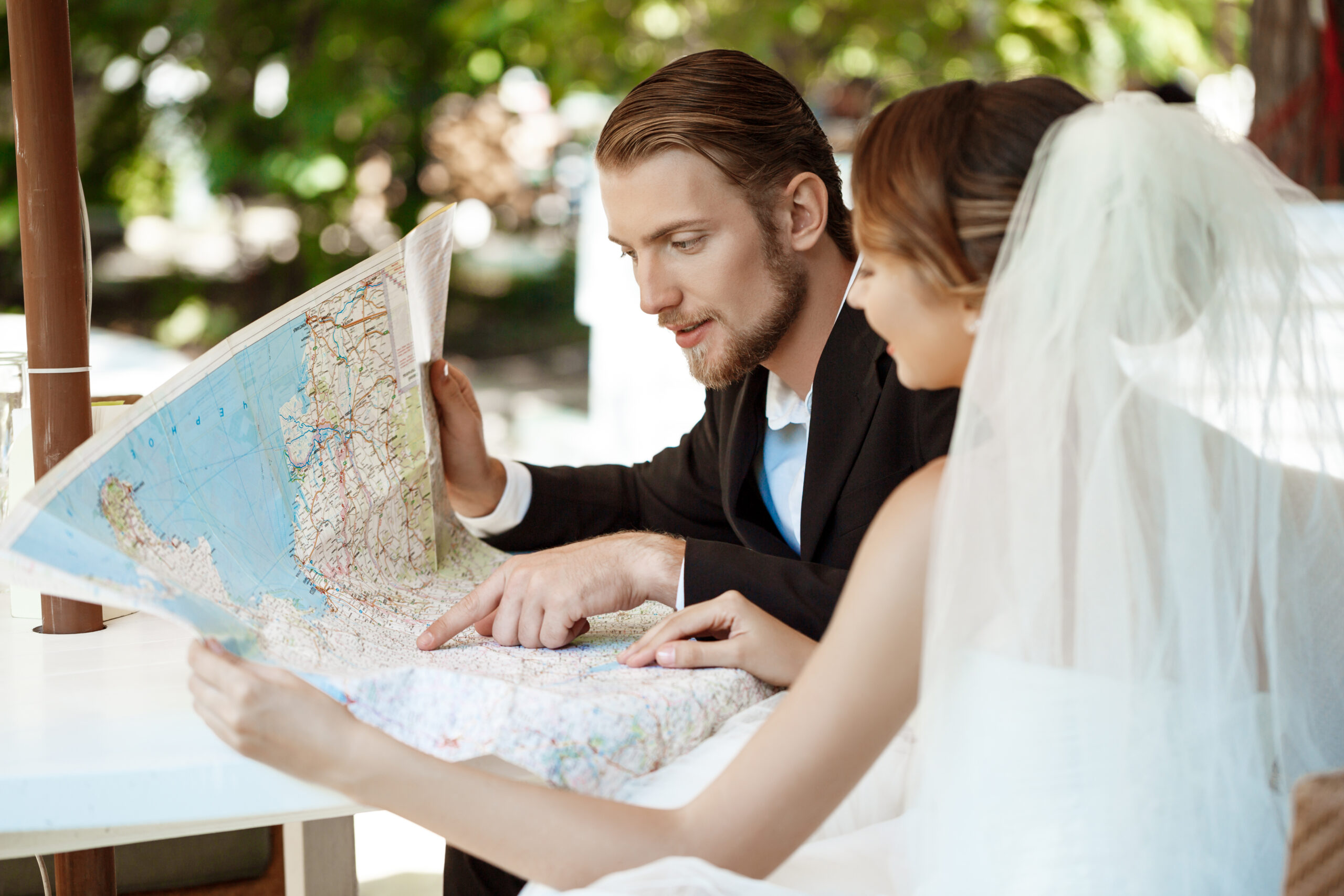 Your Ultimate Guide to Planning a Destination Wedding Abroad